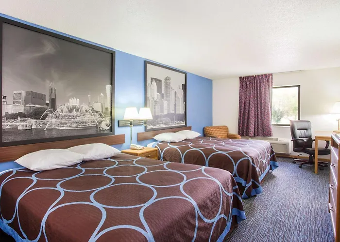 Super 8 By Wyndham Il Hotel