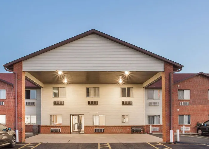 Super 8 By Wyndham Il Hotel Monmouth